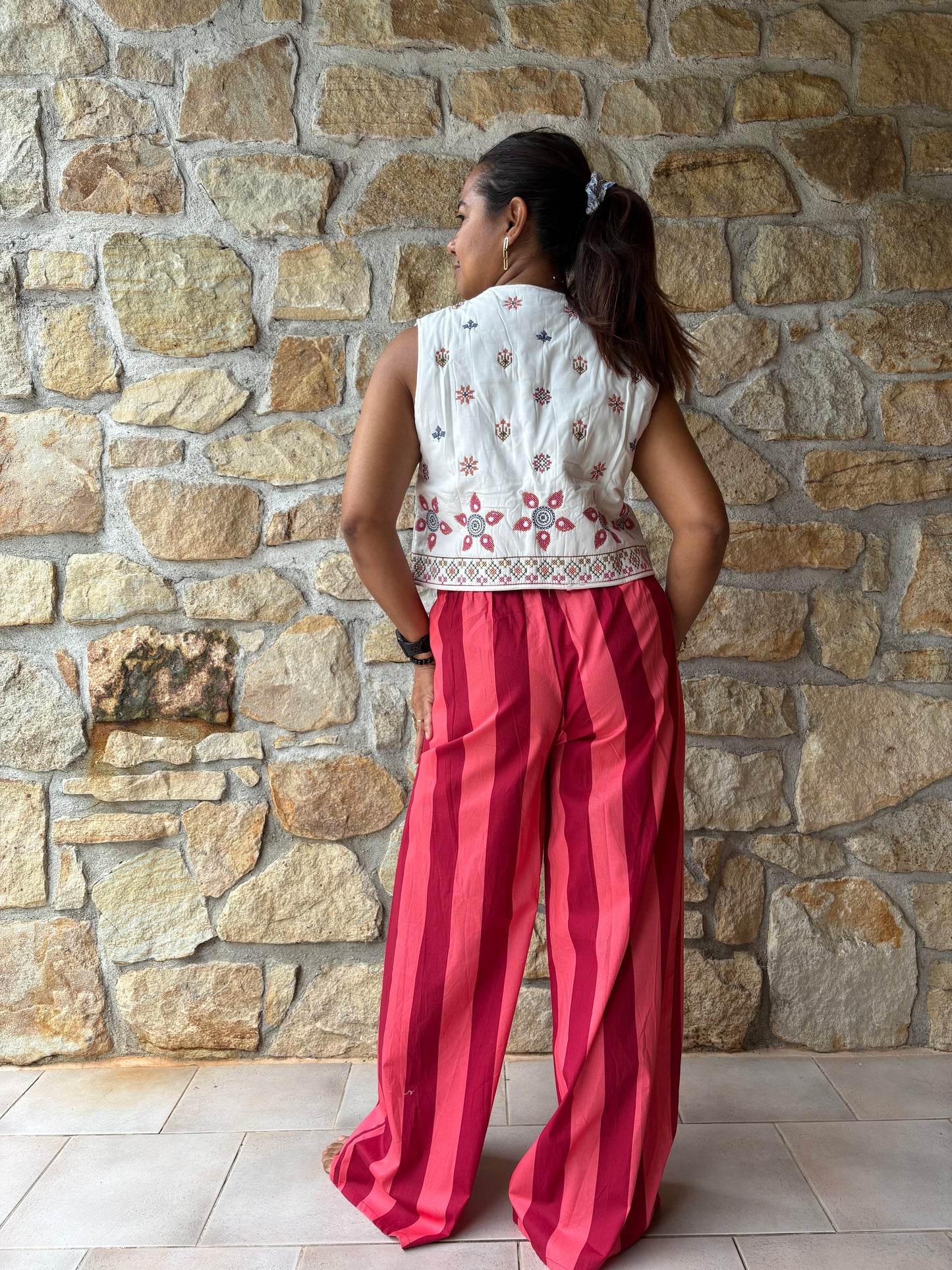 Pantalon Rayé Rose Et Bordeaux