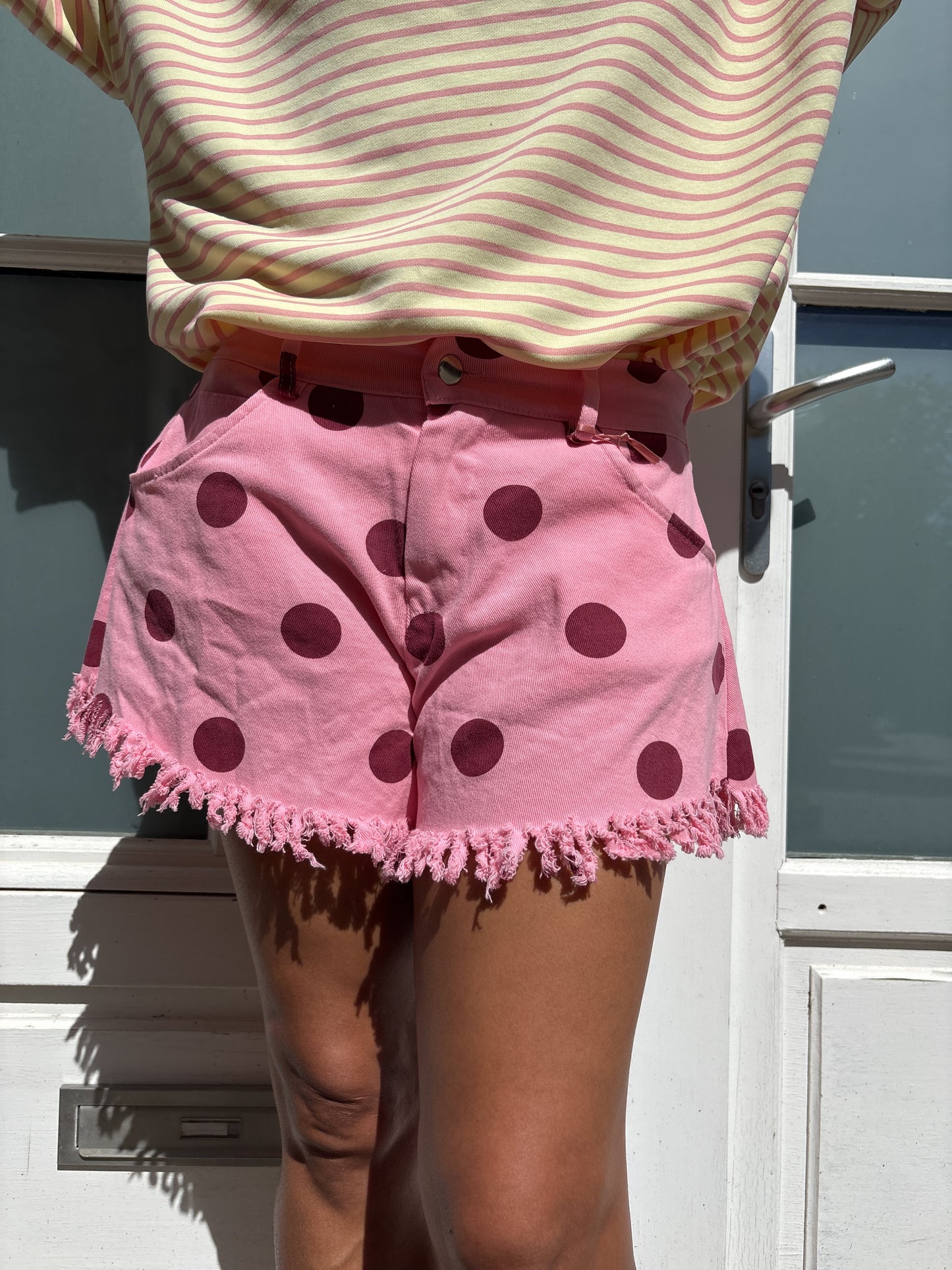 Short Rose Pois